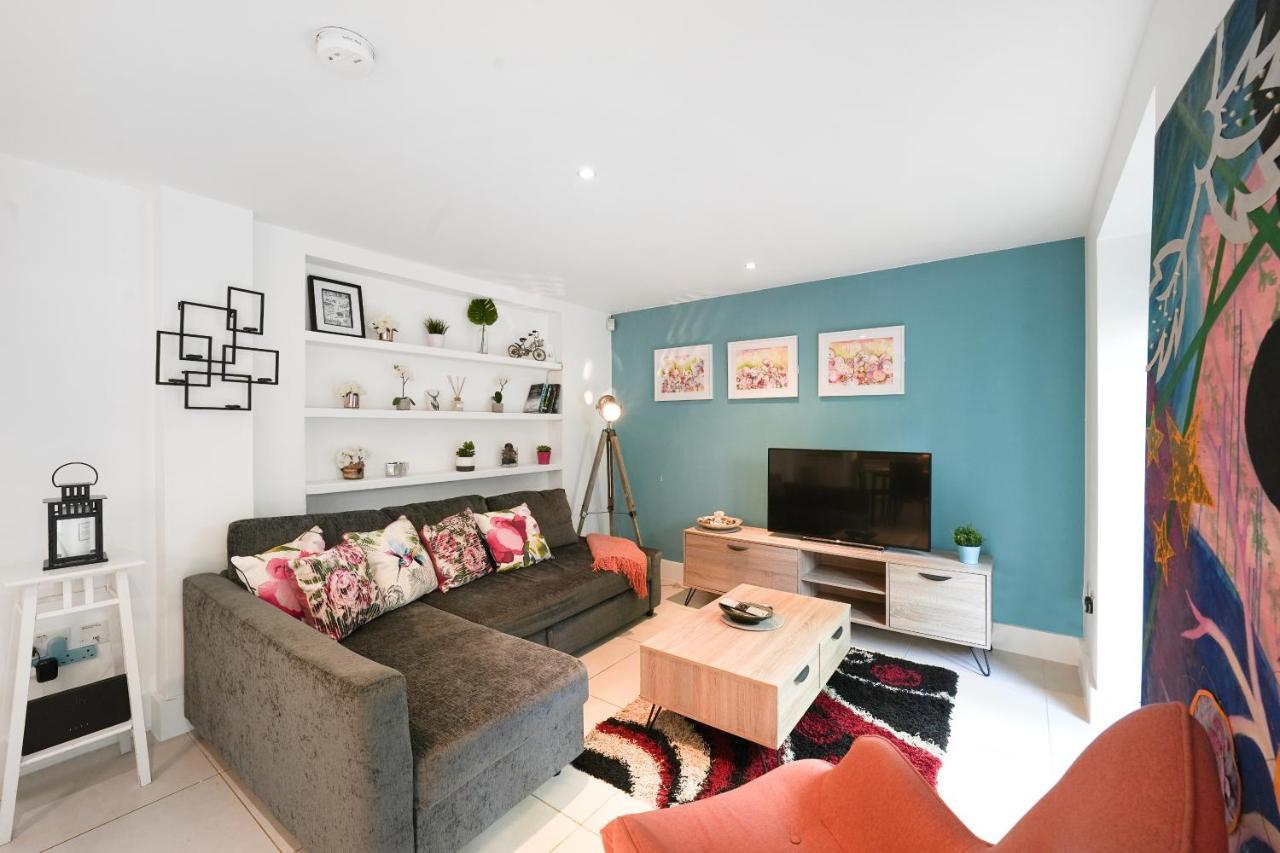 Spacious 2 Bedroom Apartment In Camden 伦敦 外观 照片